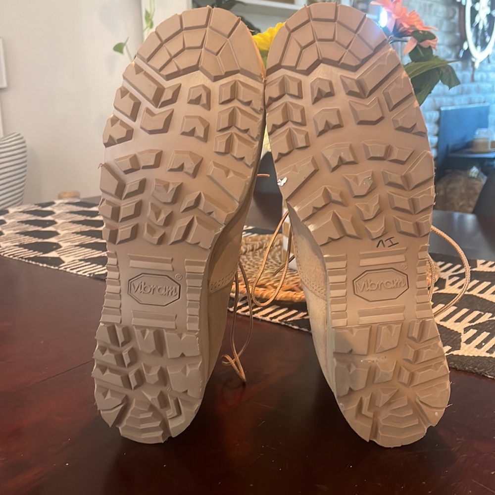 Belleville boots - Picture 4 of 5